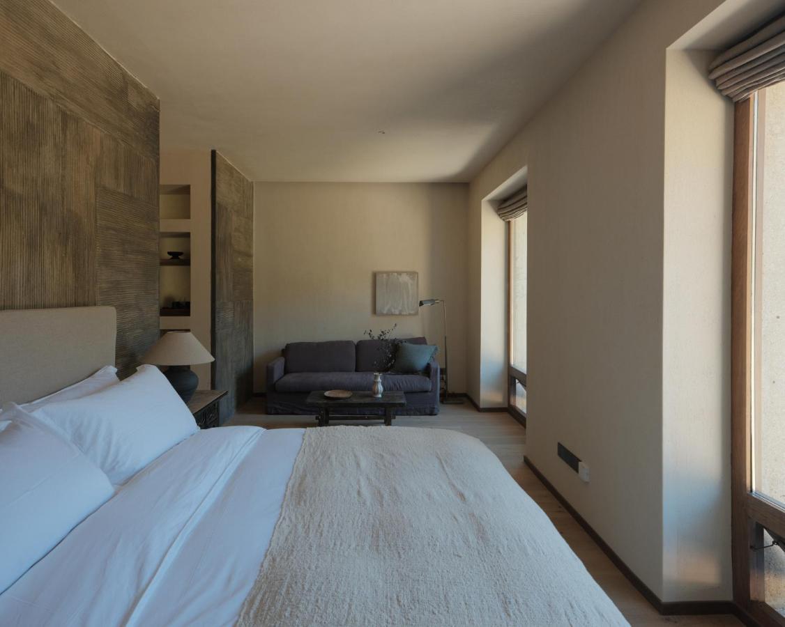 Sunyata Hotel. Deqin Meili Deqen Екстериор снимка