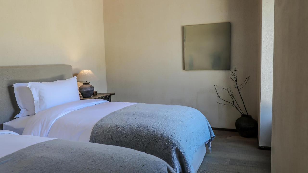 Sunyata Hotel. Deqin Meili Deqen Екстериор снимка