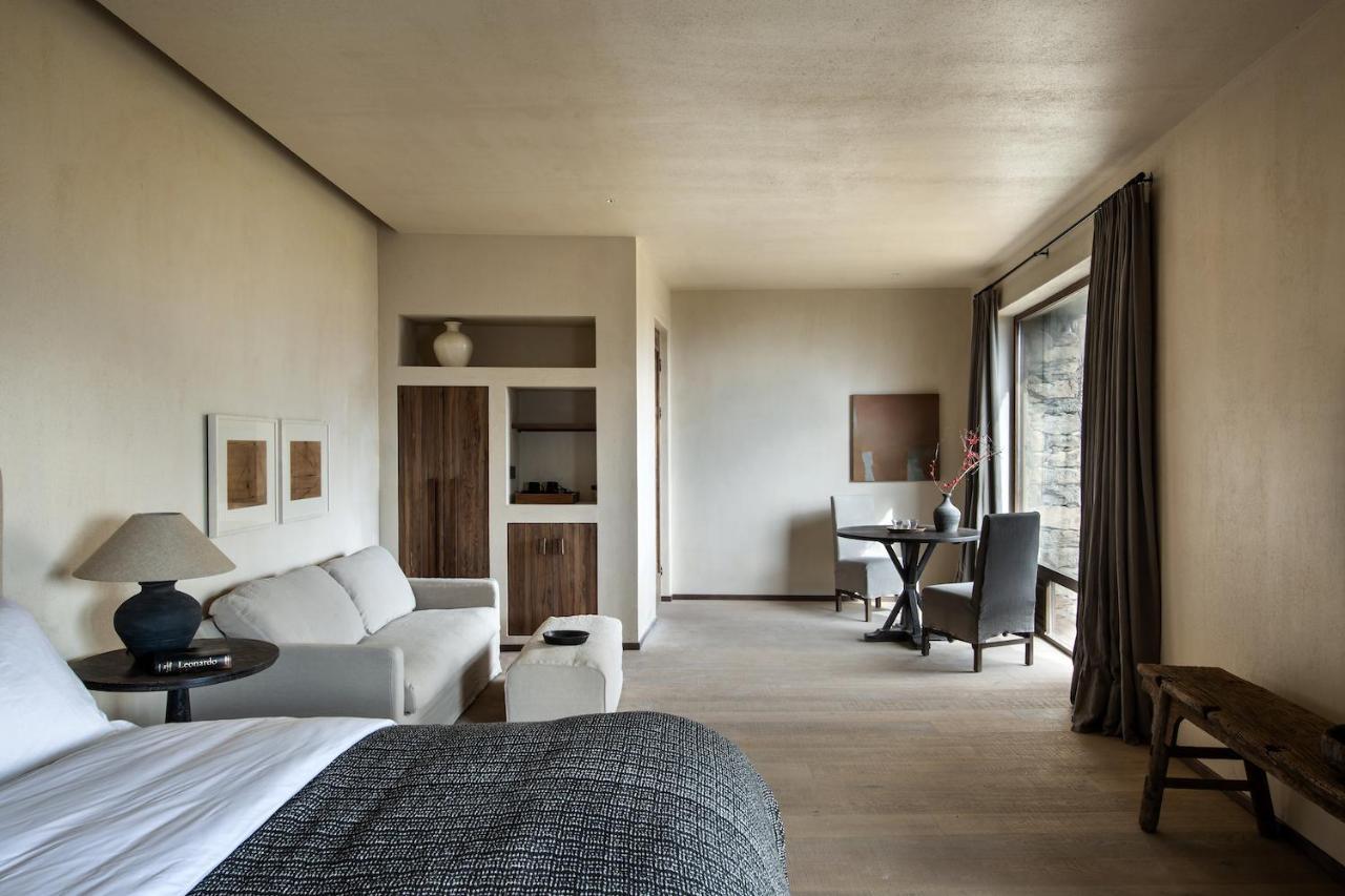 Sunyata Hotel. Deqin Meili Deqen Екстериор снимка