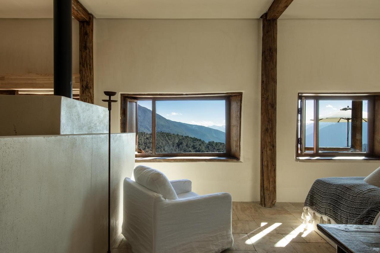 Sunyata Hotel. Deqin Meili Deqen Екстериор снимка